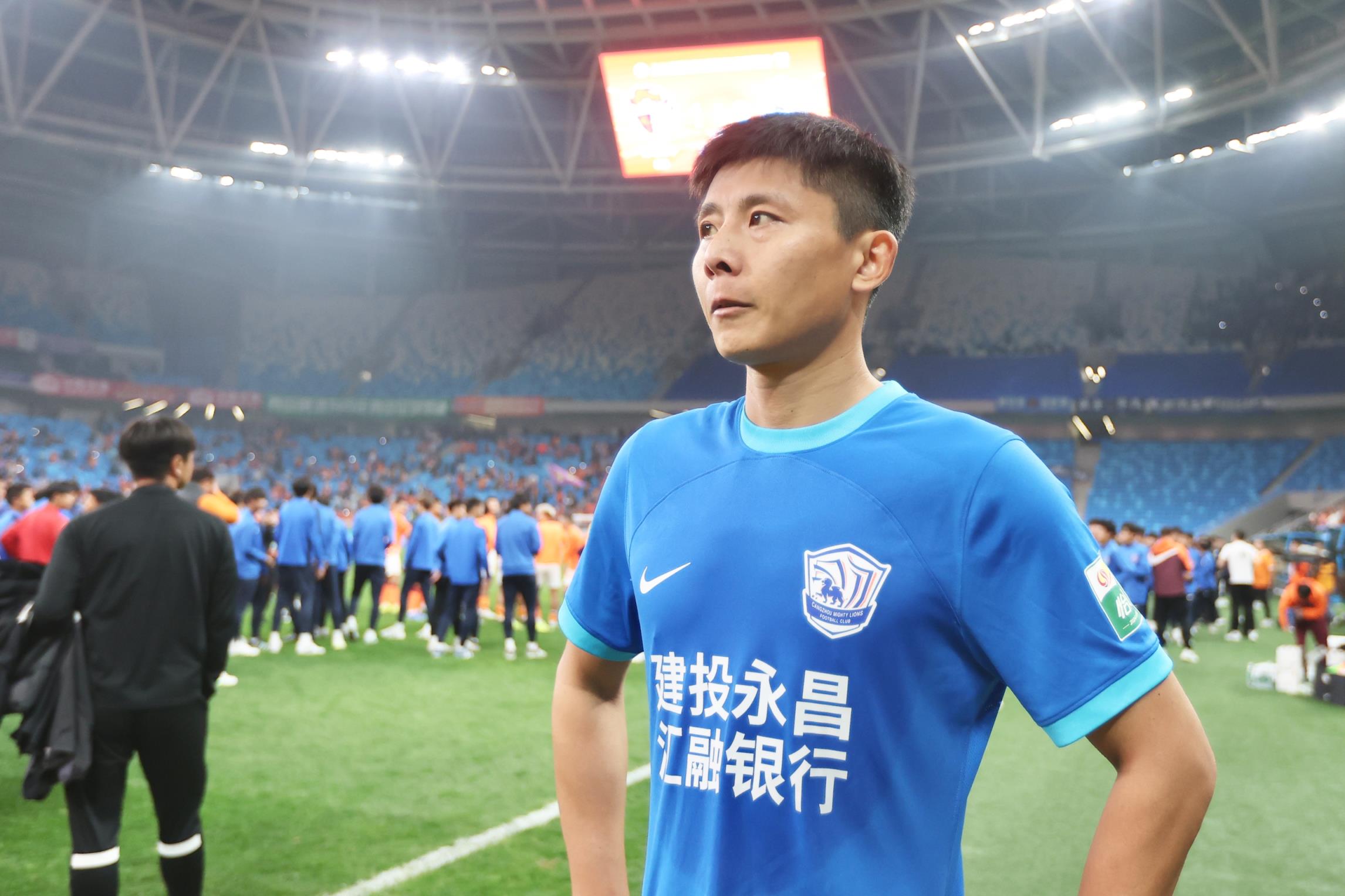 今天第5個(gè)！鄭凱木質(zhì)疑滄州：連續(xù)四年欠球員工資，還能過(guò)準(zhǔn)入？